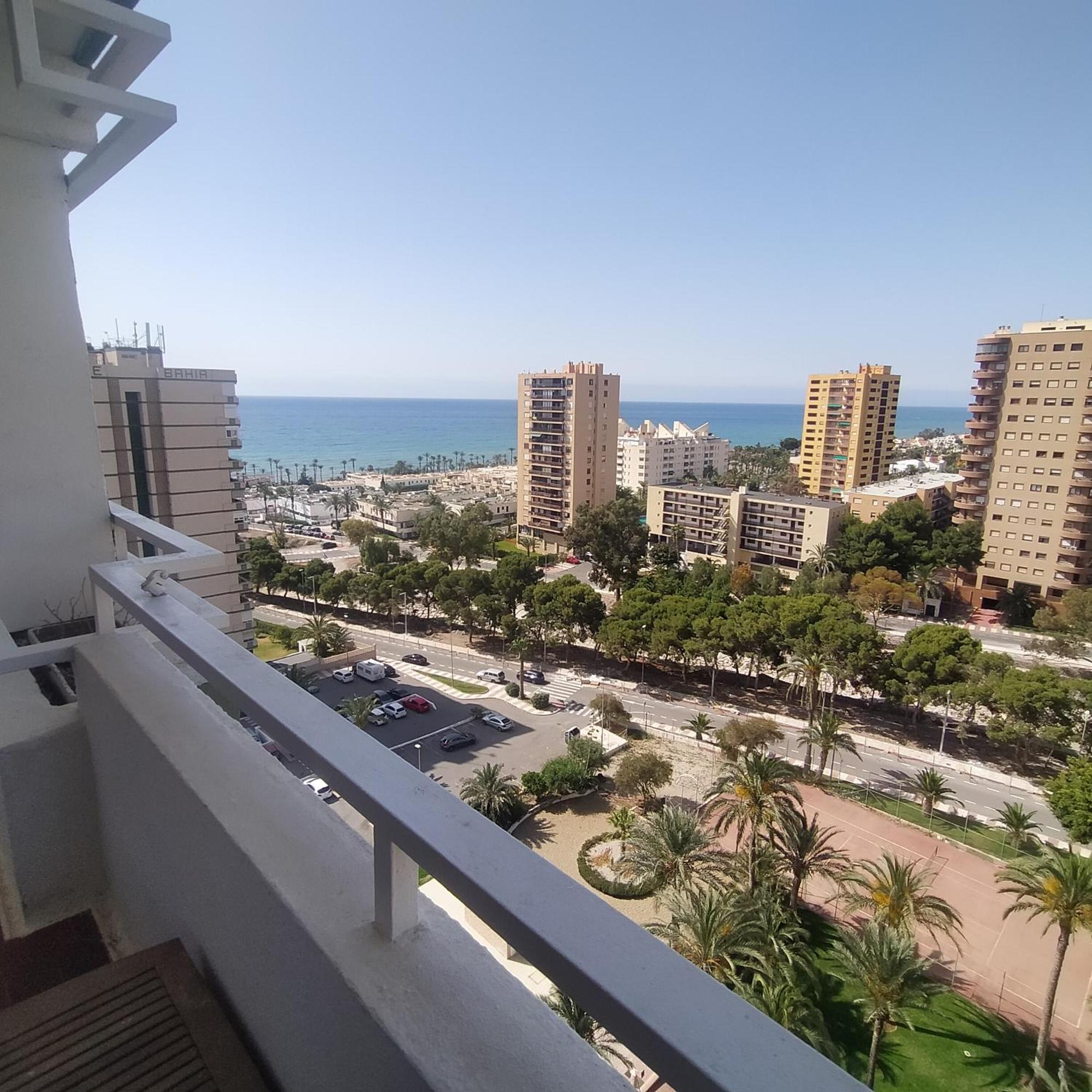 Estudio Paraiso اغوادولس المظهر الخارجي الصورة